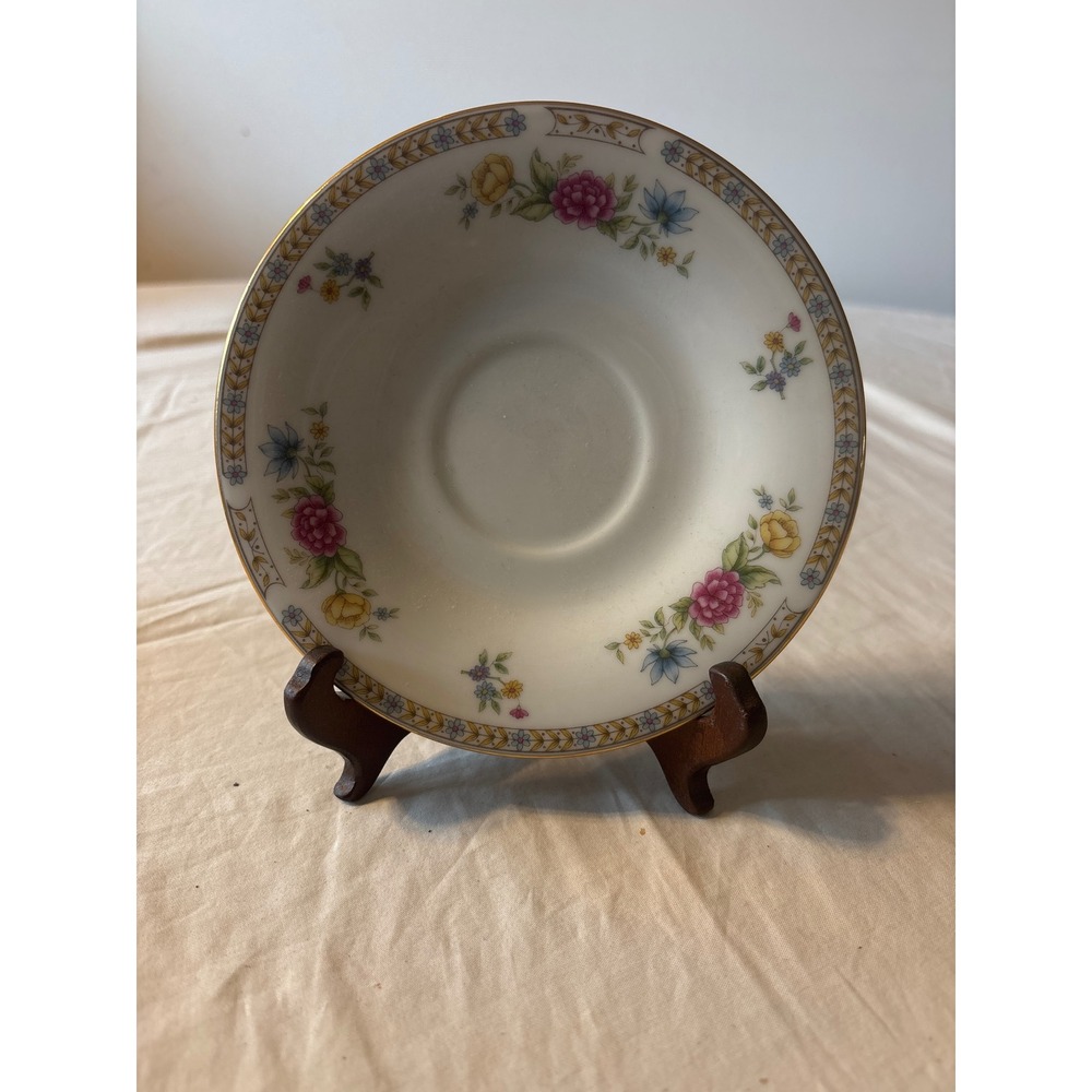 Liling Yung Shen Fine‎ China Saucer Set 10 Floral Gold Trim White  5.75in
